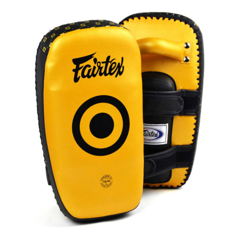 Fairtex キックミット KPLC5 | 黒金 Fairtex Thai Pads KPLC5 gold/black – The Muaythai supply